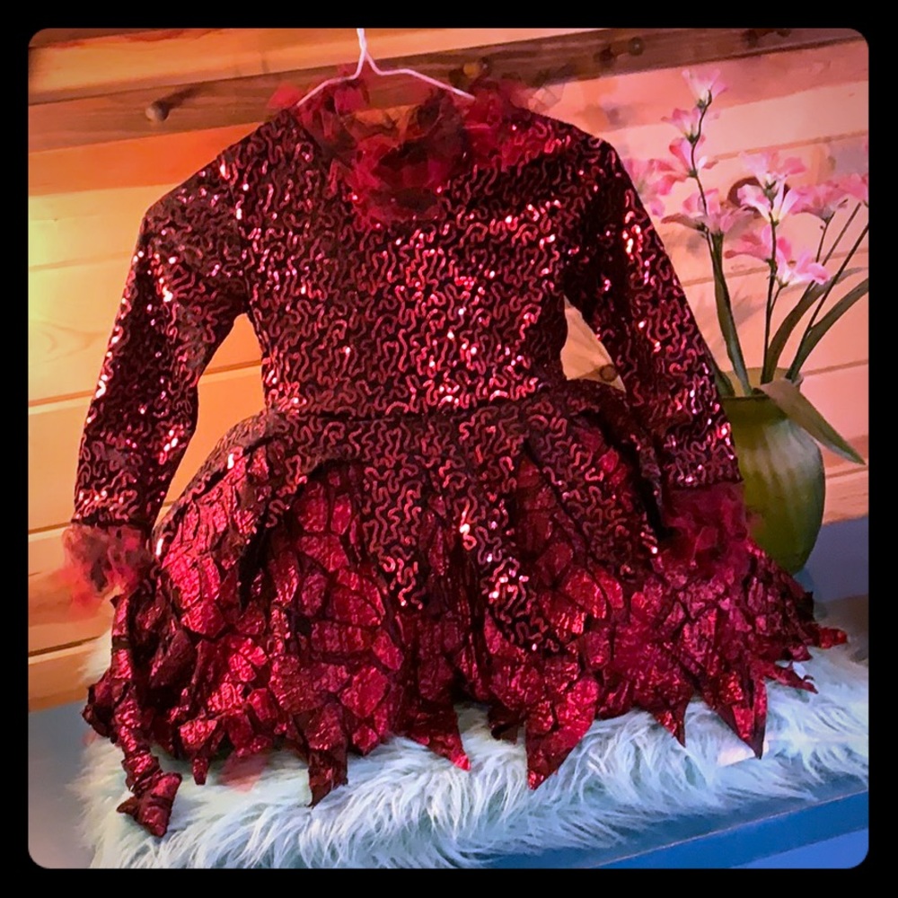 Girls little devil costume